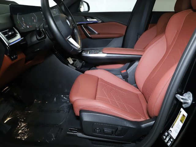Used 2026 BMW X2 xDrive28i w/ Technology Package AWD/4WD image 22