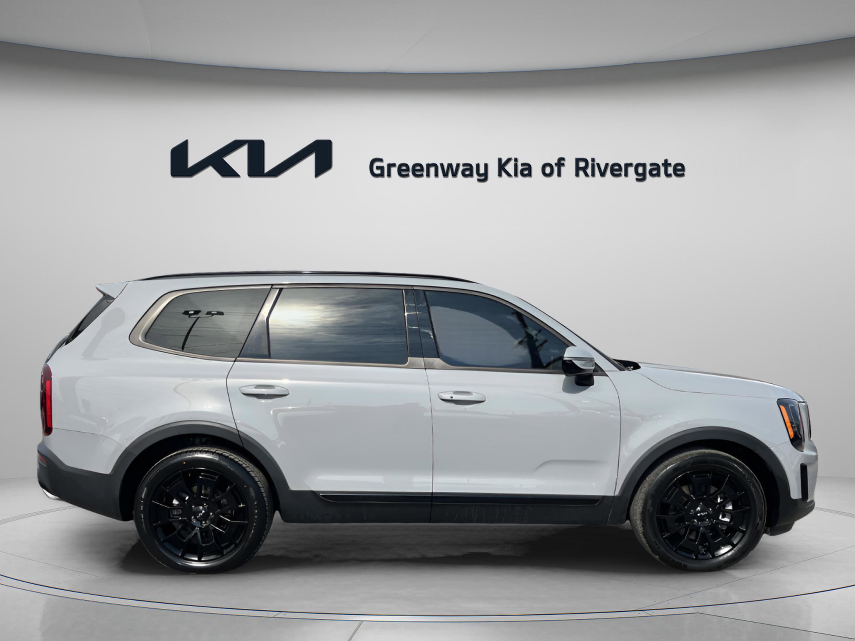 Used 2022 Kia Telluride SX w/ SX Prestige Package image 8
