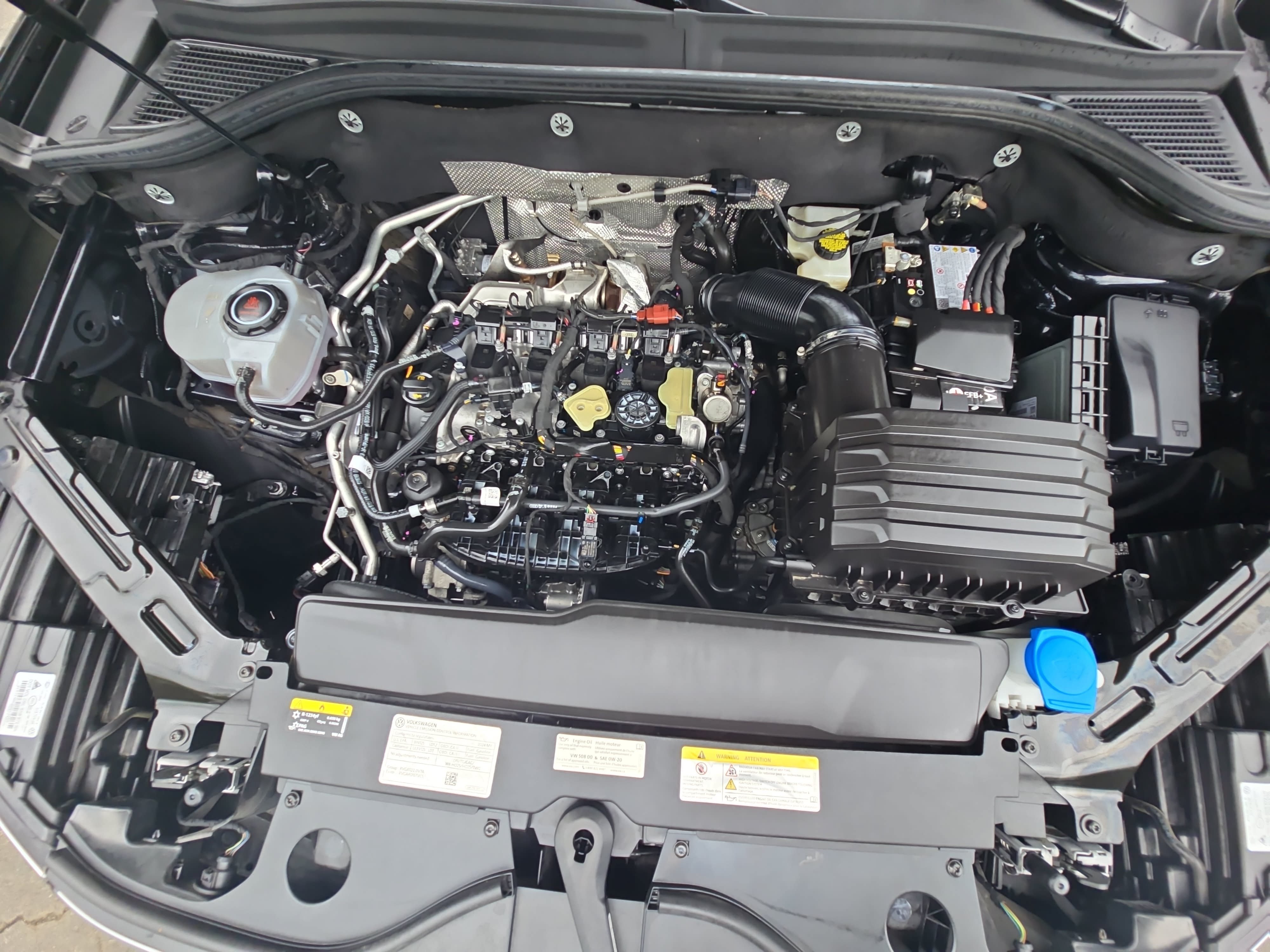 Certified 2024 Volkswagen Atlas SE FWD image 33
