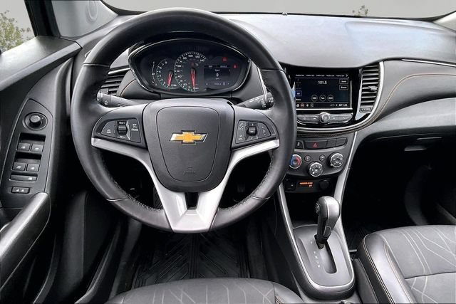 Used 2019 Chevrolet Trax LT w/ LT Convenience Package AWD/4WD image 5