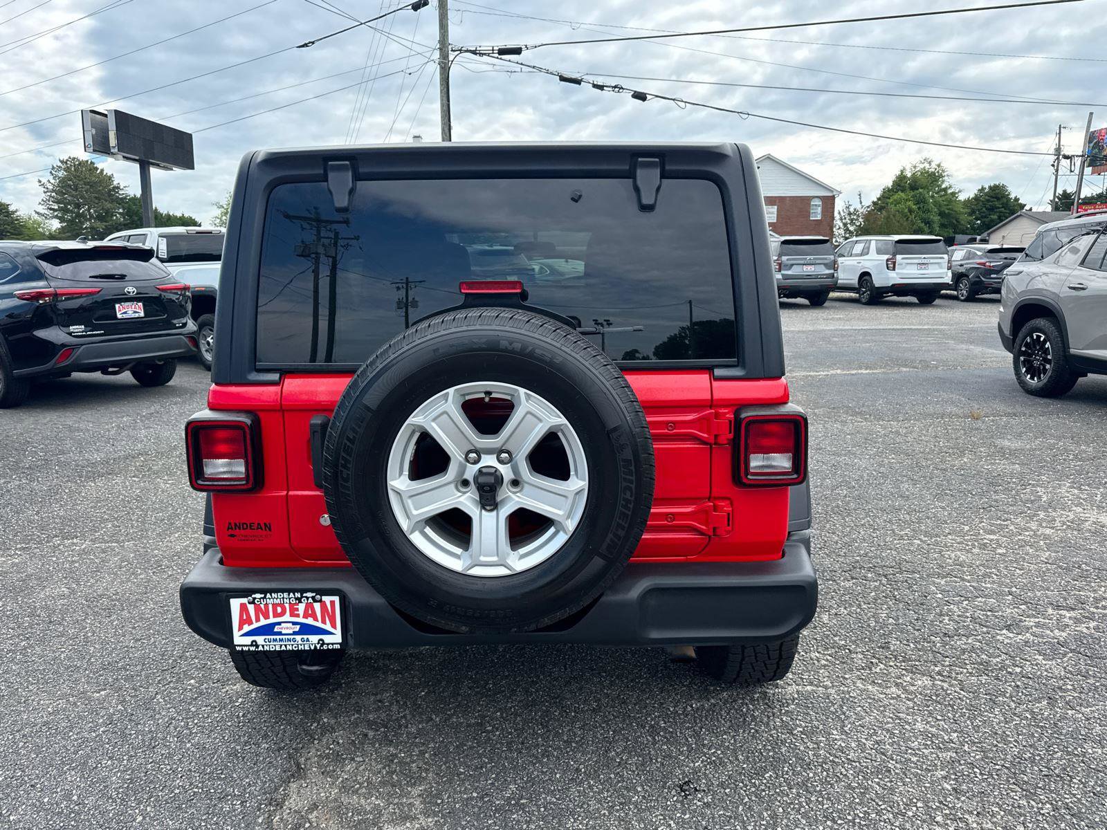 Used 2019 Jeep Wrangler Unlimited Sport S AWD/4WD image 6