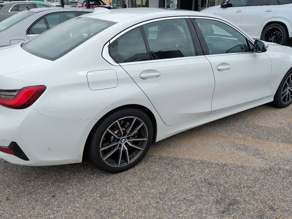 Used 2020 BMW 330i xDrive Sedan w/ Convenience Package AWD/4WD image 13