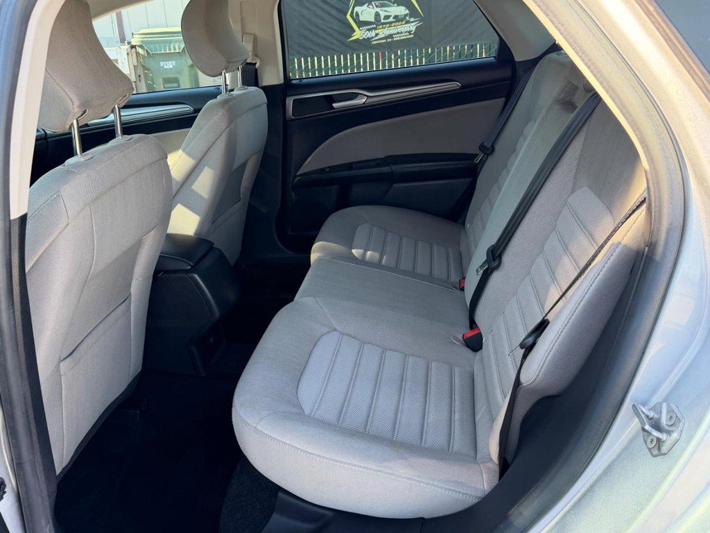 Used 2017 Ford Fusion S image 39