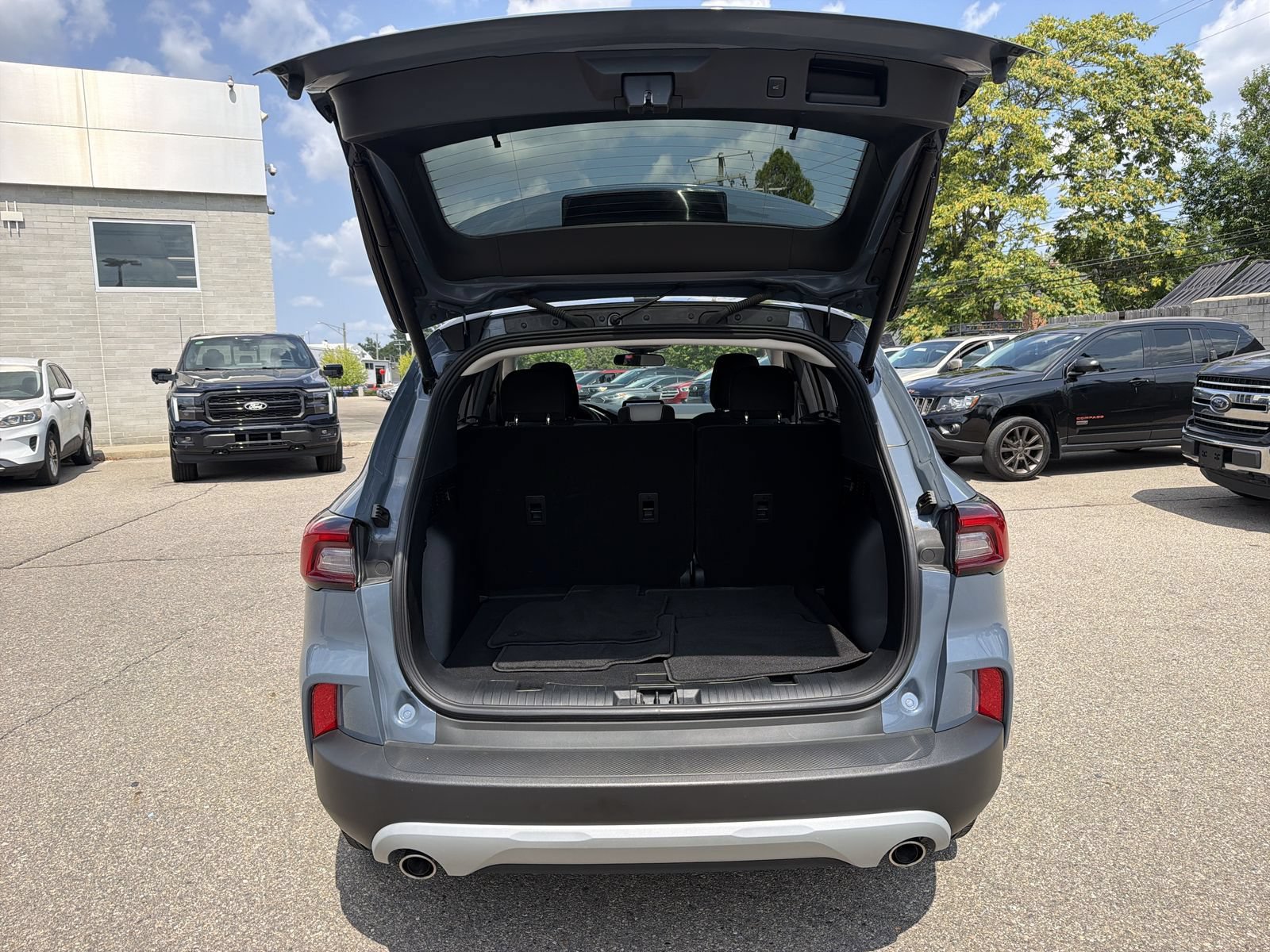 Used 2024 Ford Escape Active AWD/4WD image 33