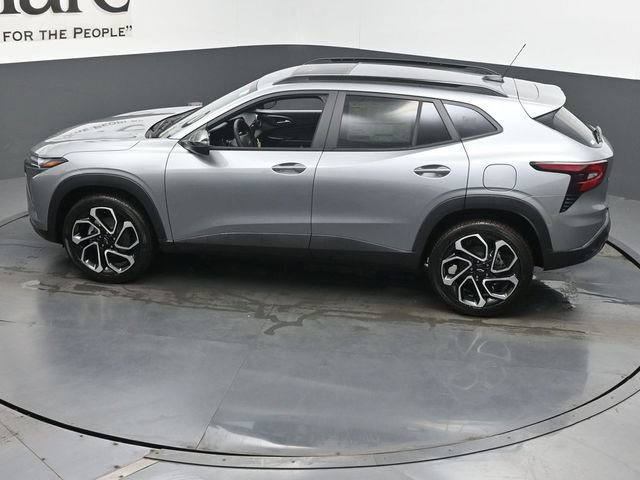 New 2026 Chevrolet Trax RS w/ Sunroof Package FWD image 21