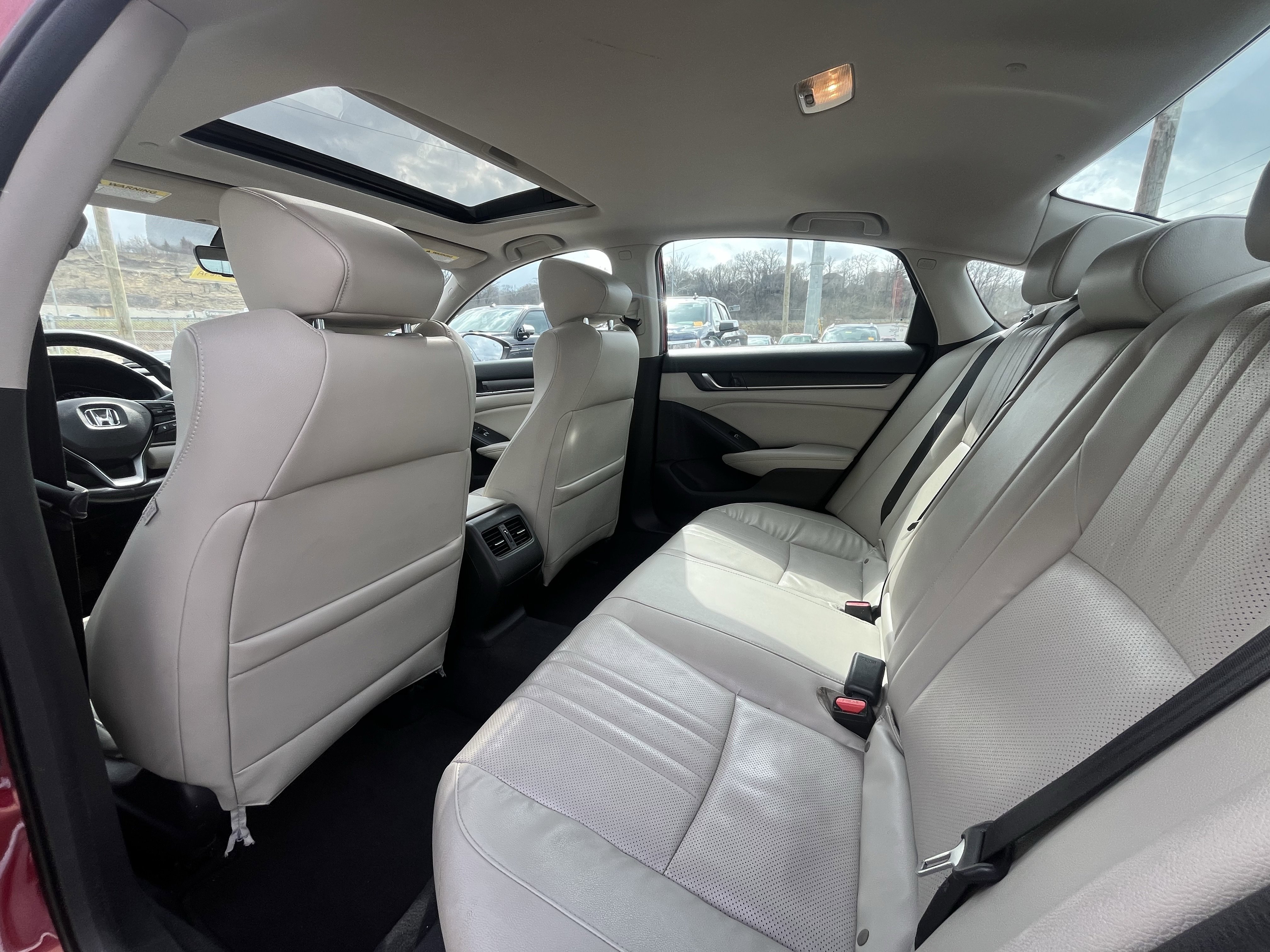 Used 2018 Honda Accord EX-L image 29