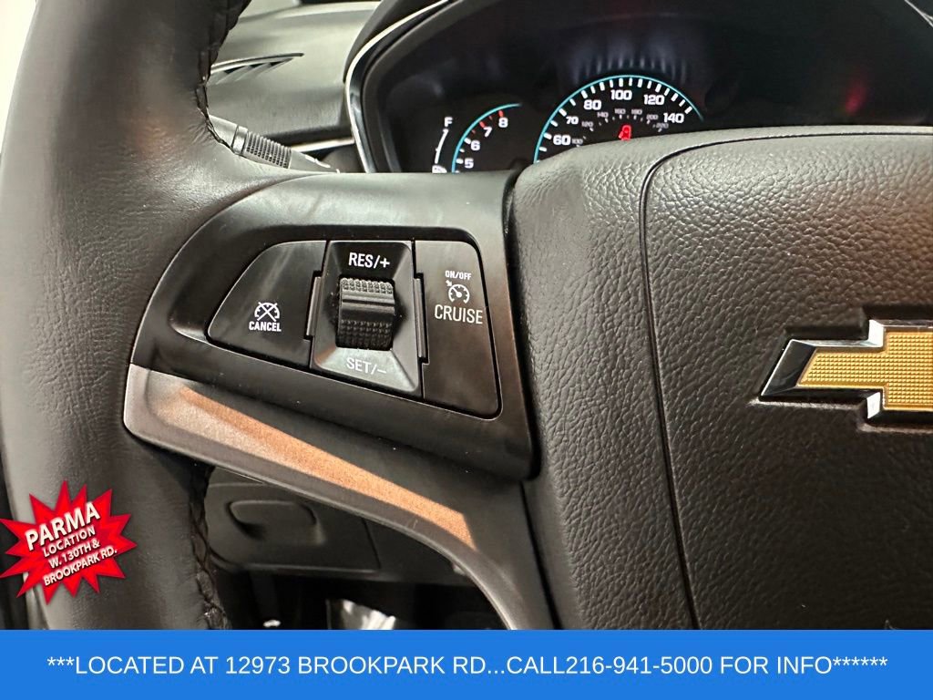 Certified 2022 Chevrolet Trax LT w/ LT Convenience Package AWD/4WD image 12