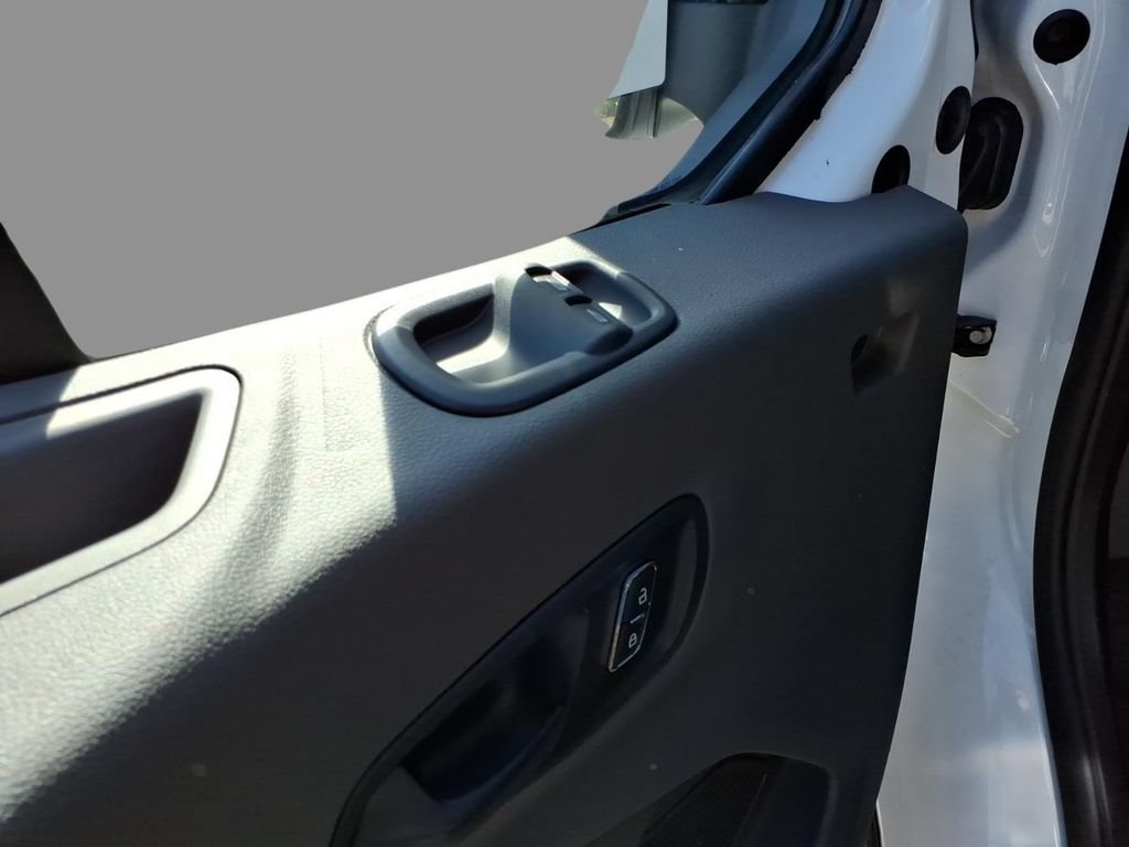 New 2025 Ford Transit 250 Low Roof RWD image 16