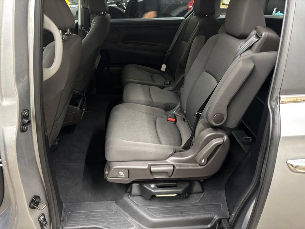 Used 2023 Honda Odyssey EX image 14