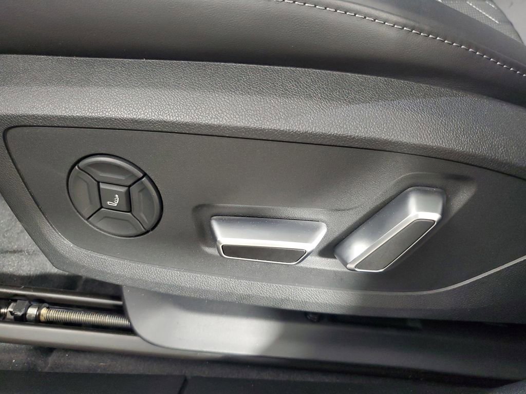 New 2025 Audi S6 e-tron Premium Plus image 19