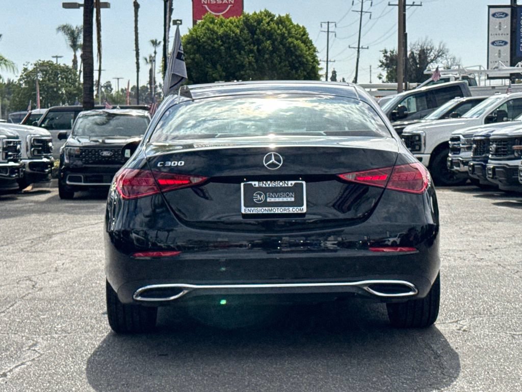 Used 2022 Mercedes-Benz C 300 Sedan image 11