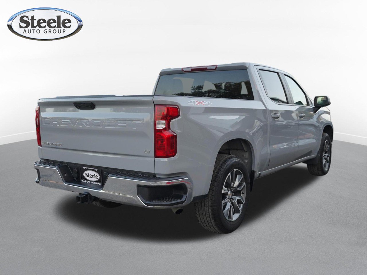 Certified 2024 Chevrolet Silverado 1500 LT AWD/4WD image 5