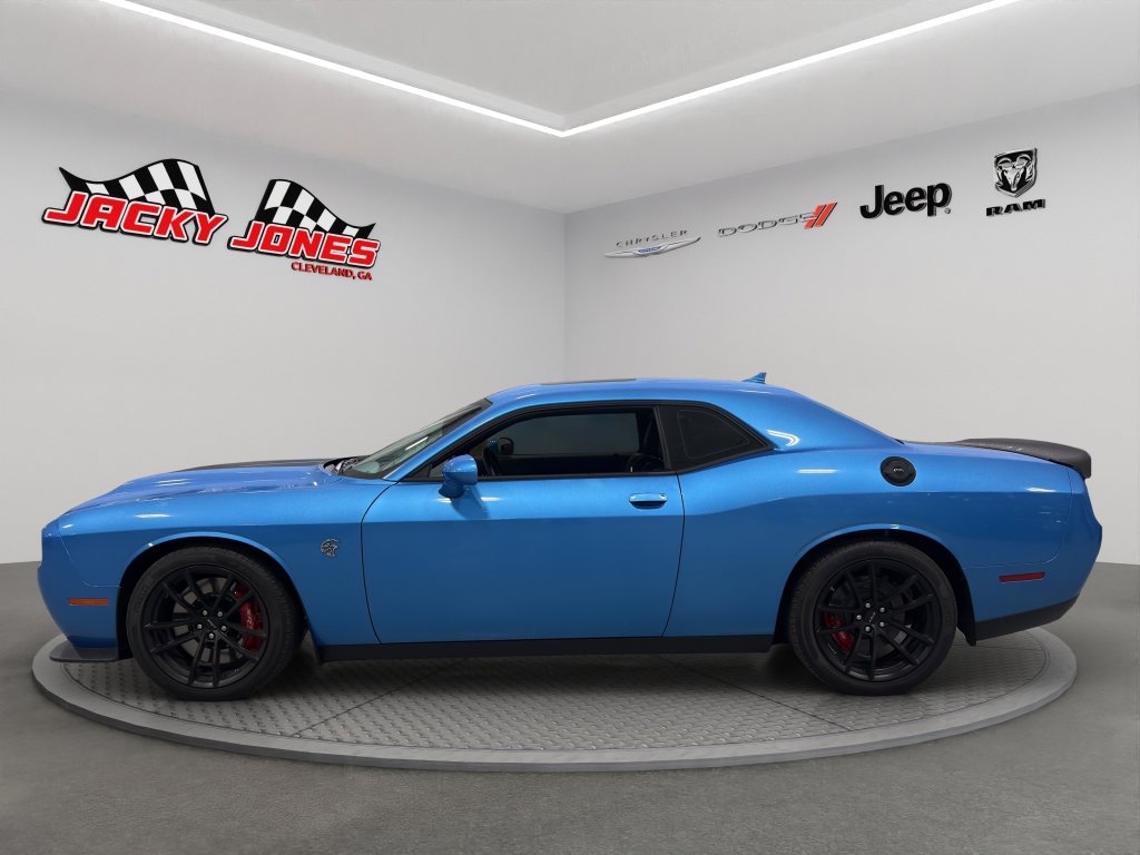 Used 2023 Dodge Challenger SRT Hellcat RWD video 2