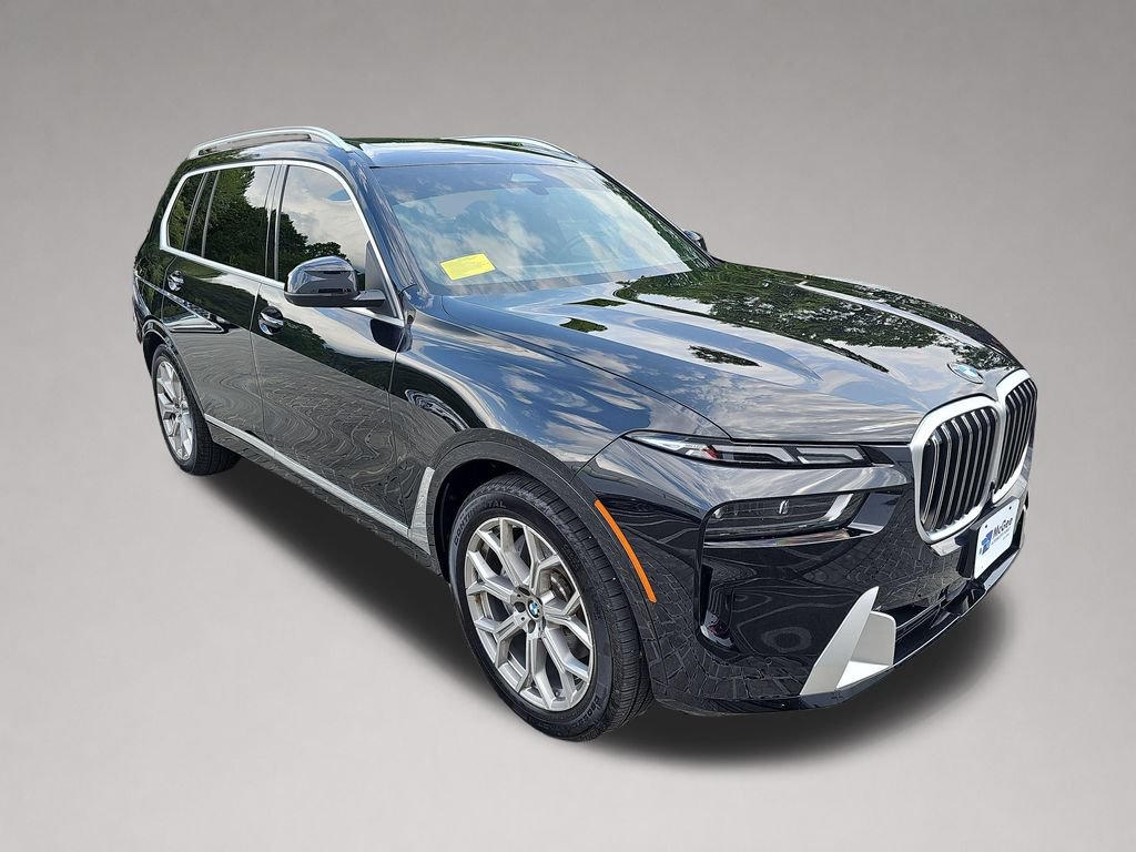 Certified 2025 BMW X7 xDrive40i w/ Premium Package