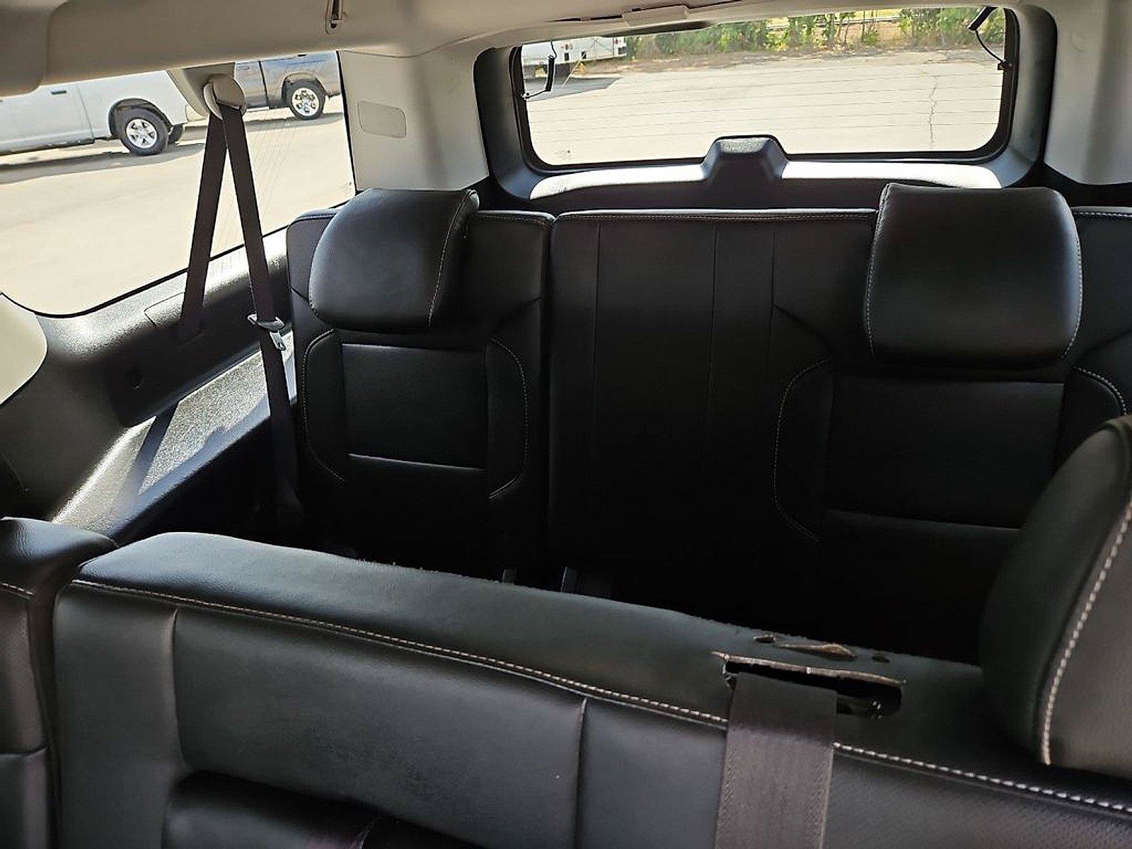 Used 2020 GMC Yukon XL SLT RWD image 17