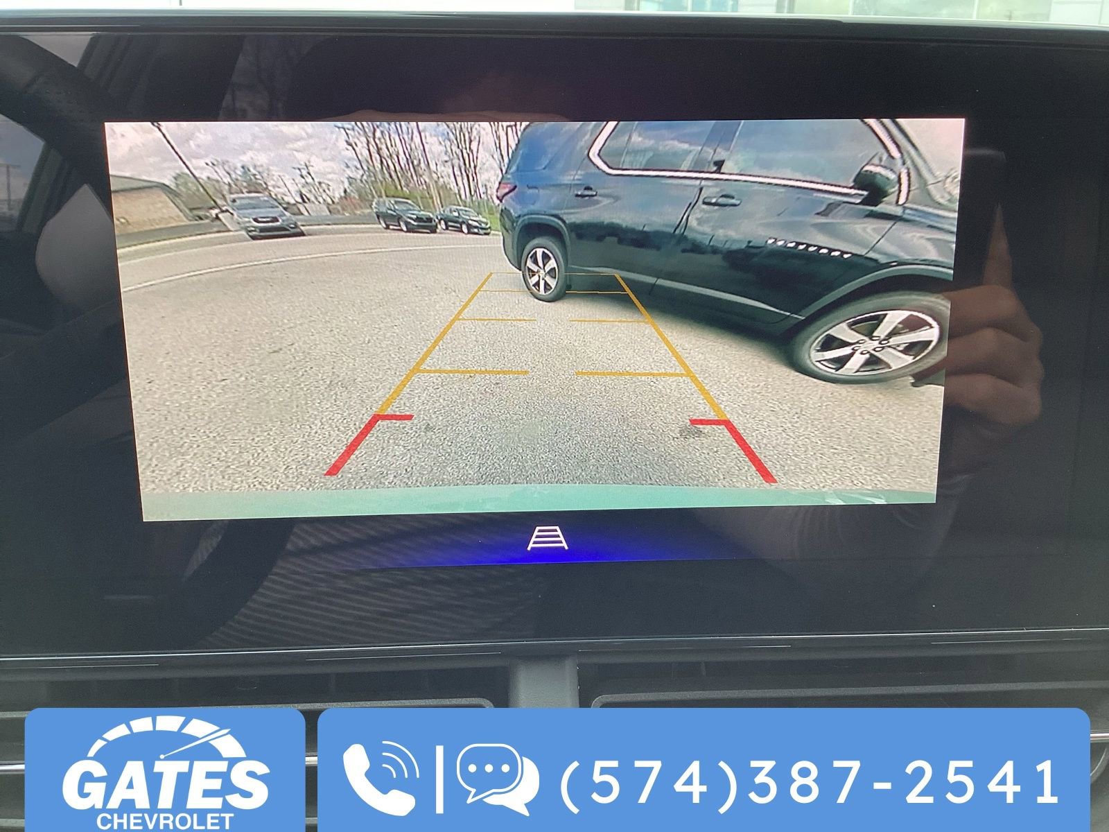 Used 2024 Chevrolet Trax RS w/ Sunroof Package image 19