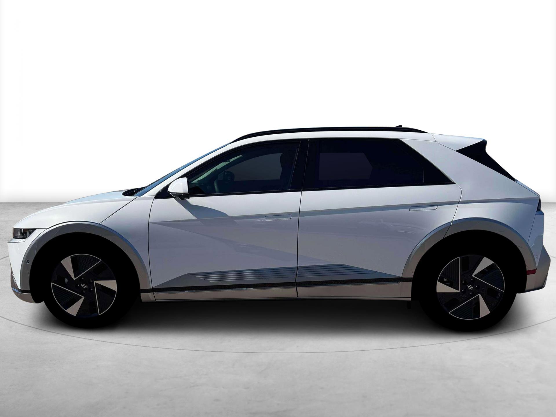 New 2026 Hyundai Ioniq 5 Limited RWD image 3