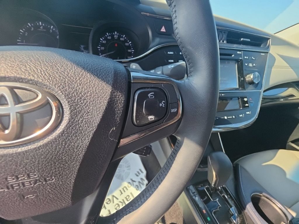 Used 2015 Toyota Avalon XLE Touring FWD image 18