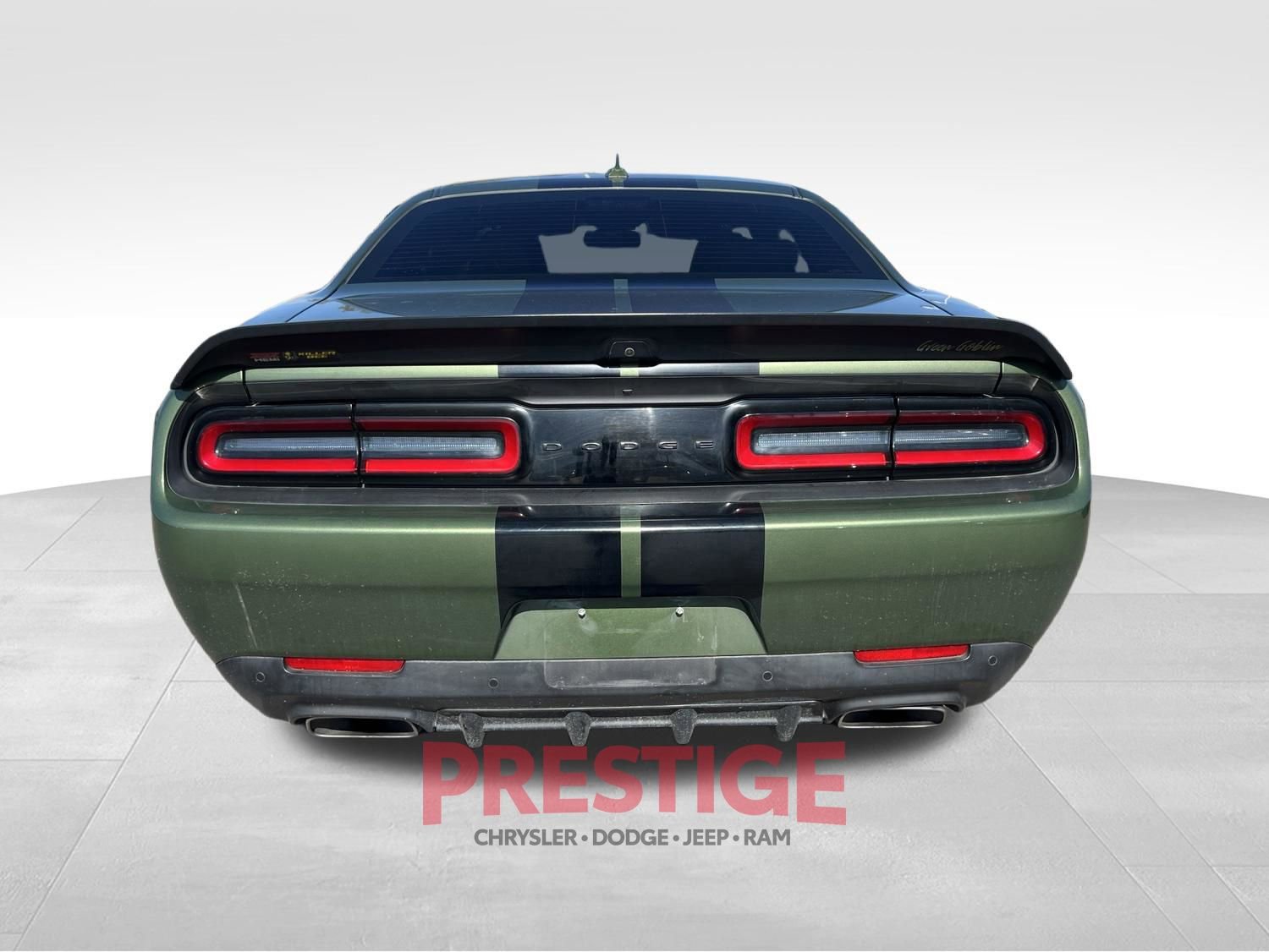 Used 2021 Dodge Challenger R/T Scat Pack RWD image 9