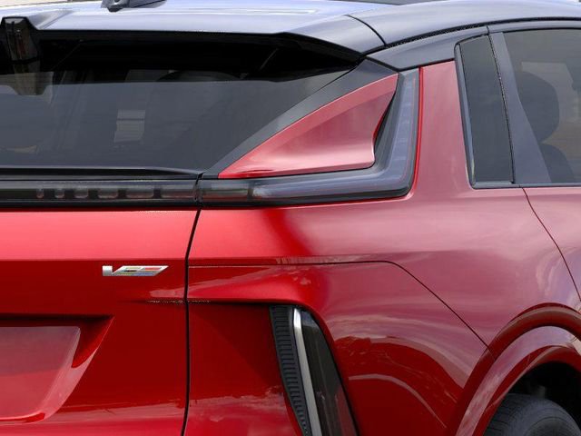 New 2026 Cadillac Lyriq V AWD/4WD image 11