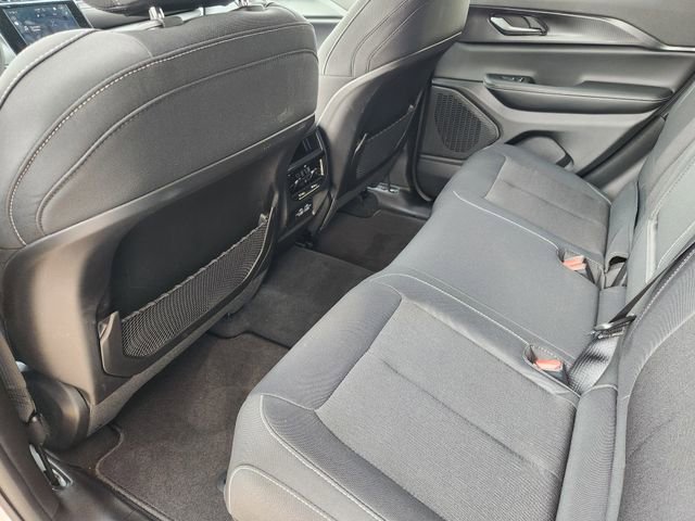 New 2026 Jeep Grand Cherokee Laredo X AWD/4WD image 22