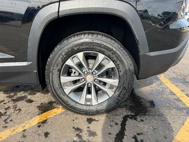 New 2026 Chevrolet Equinox LT w/ LPO, Floor Liner Package image 27