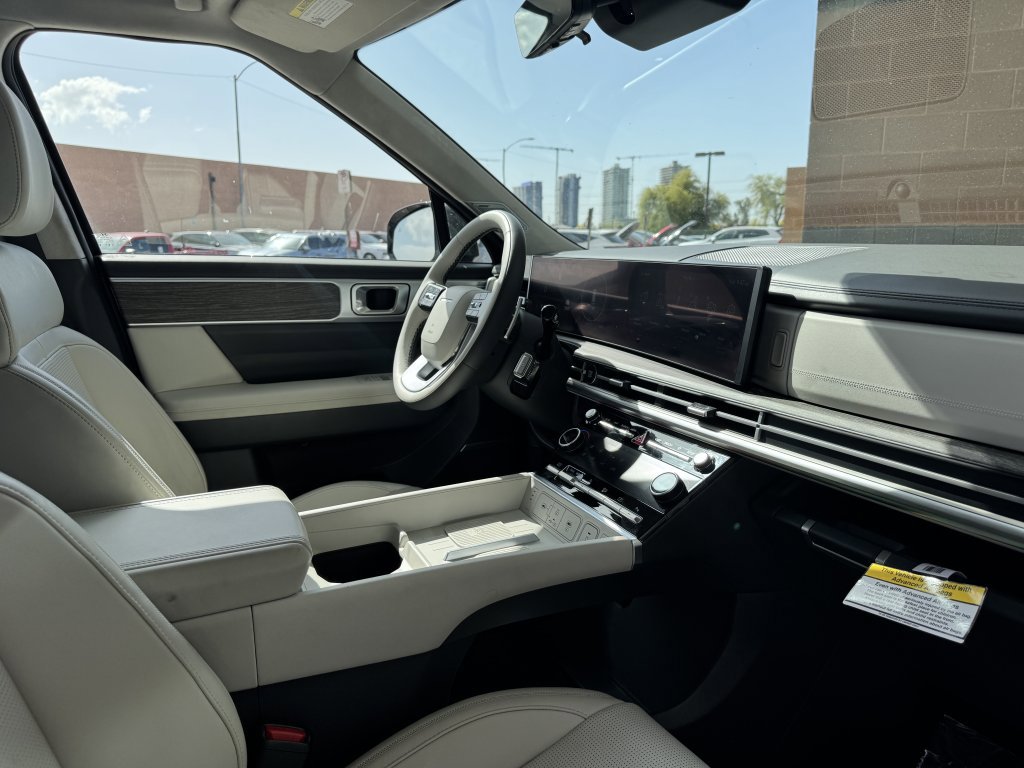 Used 2024 Hyundai Santa Fe Calligraphy image 44