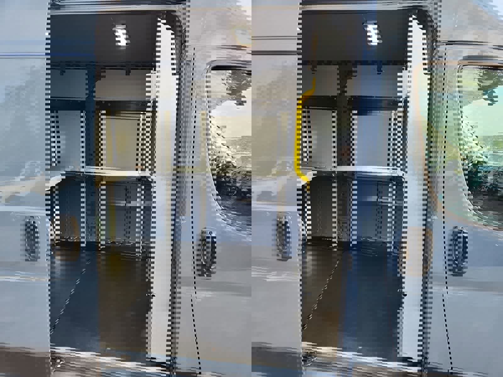 Used 2020 RAM ProMaster 3500 image 23