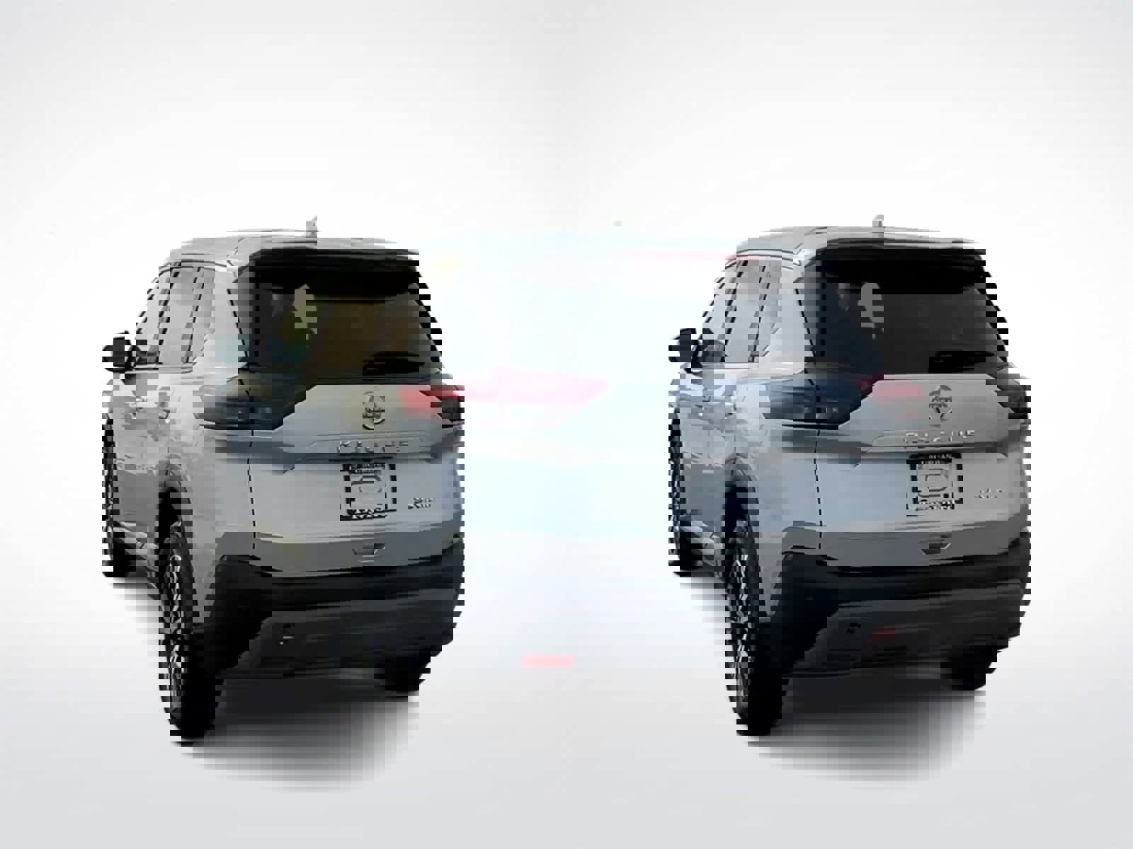 Used 2023 Nissan Rogue SV image 7