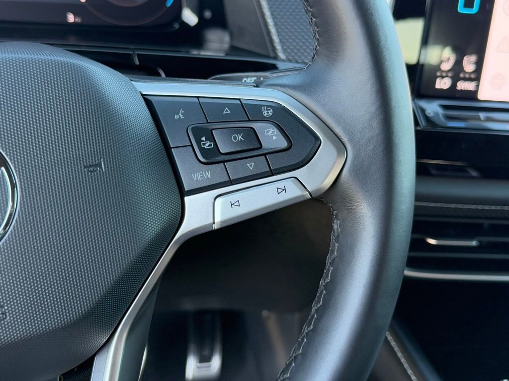 New 2026 Volkswagen Atlas Cross Sport SEL R-Line image 16