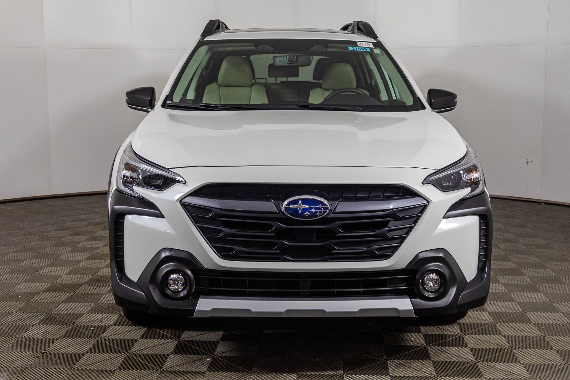 Used 2025 Subaru Outback Limited AWD/4WD image 12