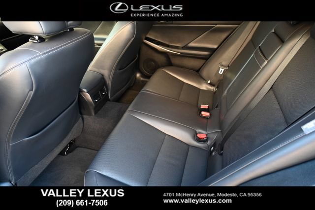 Used 2016 Lexus IS 200t w/ Accessory Package RWD image 14
