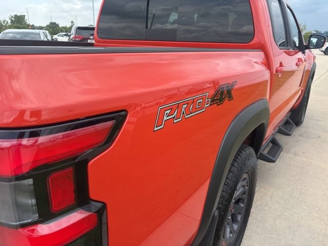 Used 2025 Nissan Frontier PRO-4X AWD/4WD image 9