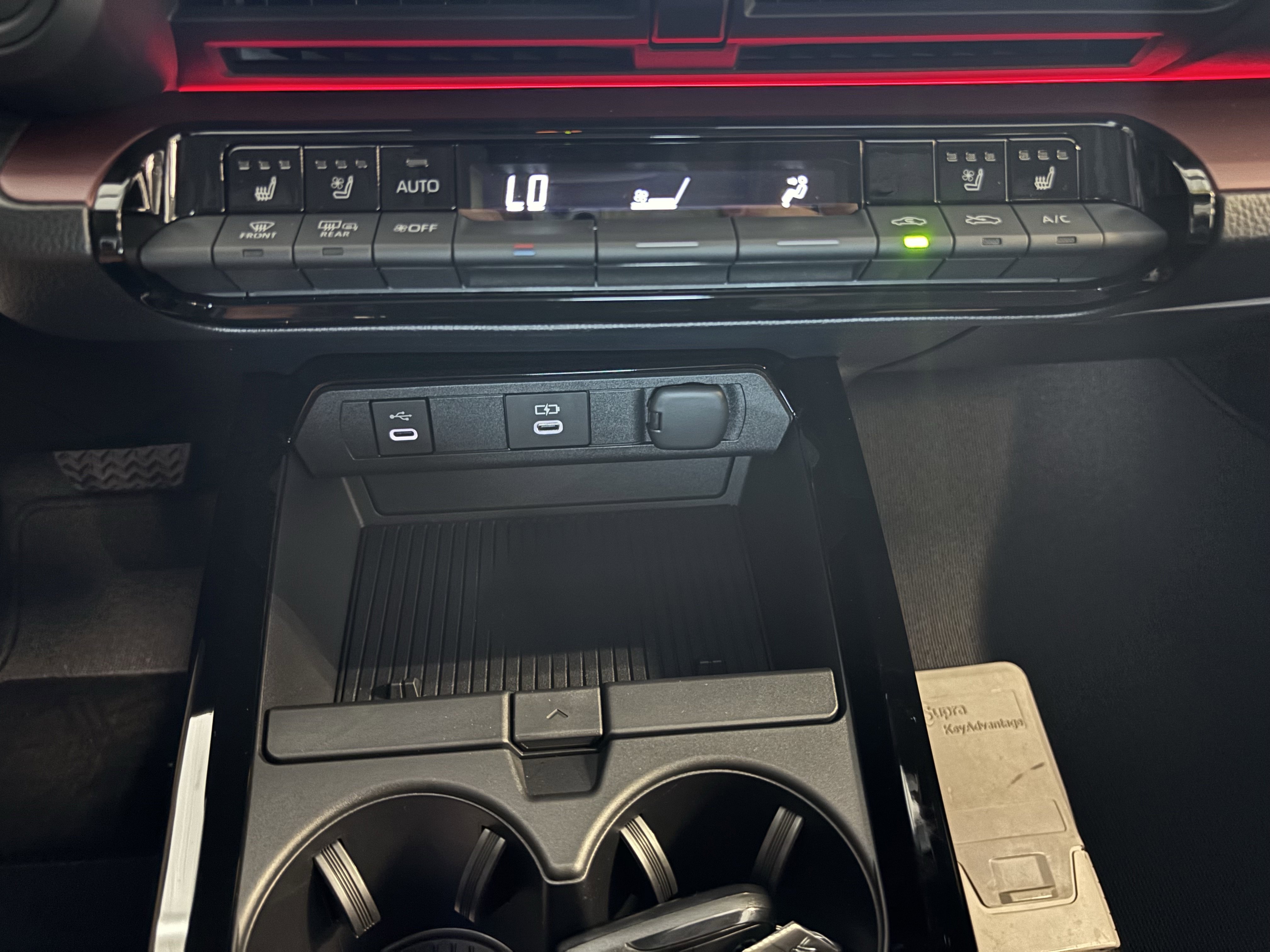 New 2026 Toyota Prius Plug-In Hybrid image 16