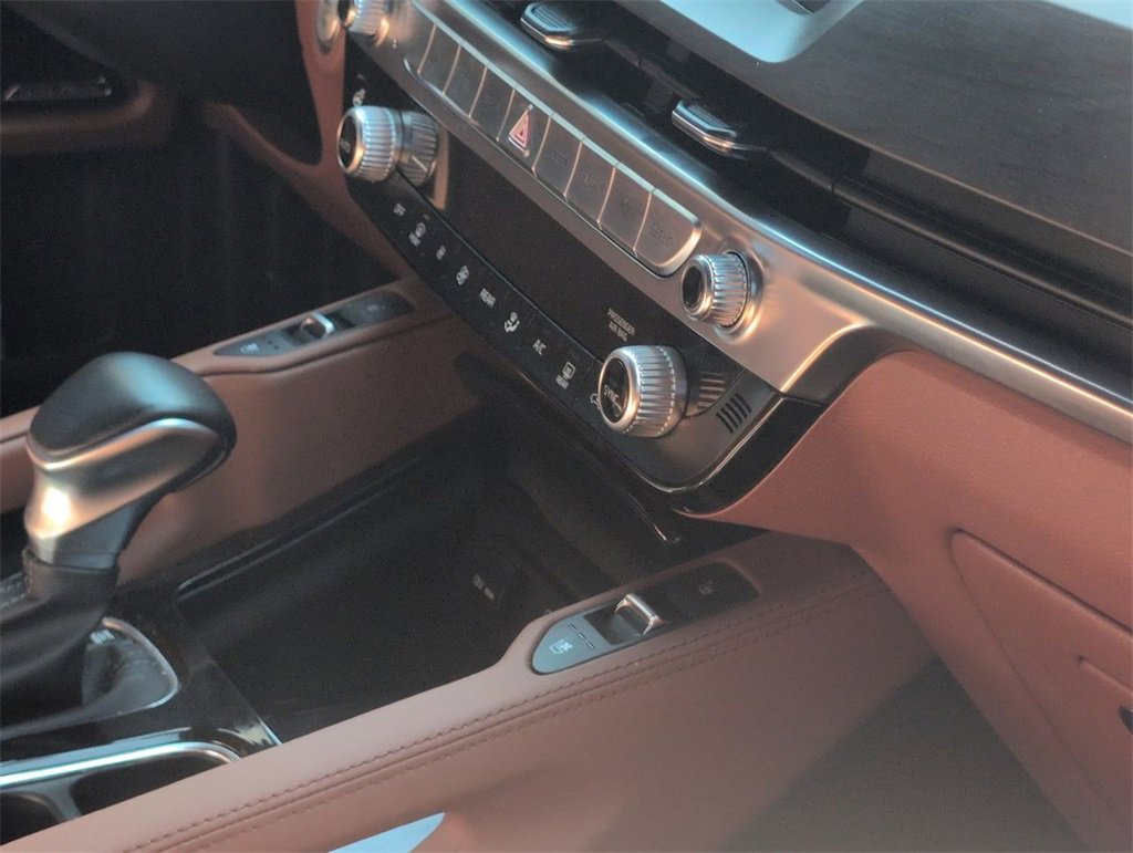 Used 2025 Kia Telluride SX X-Line image 14