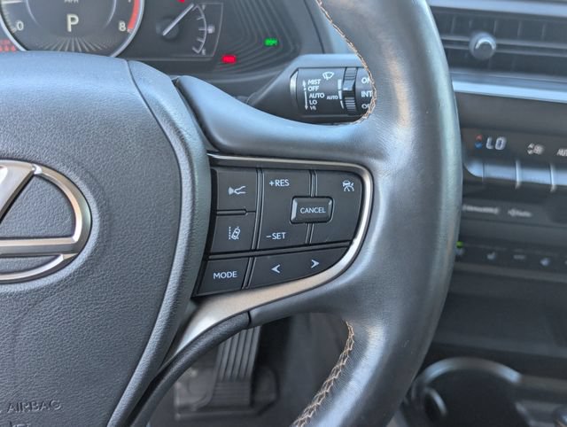 Used 2021 Lexus UX 200 w/ Premium Package FWD image 23