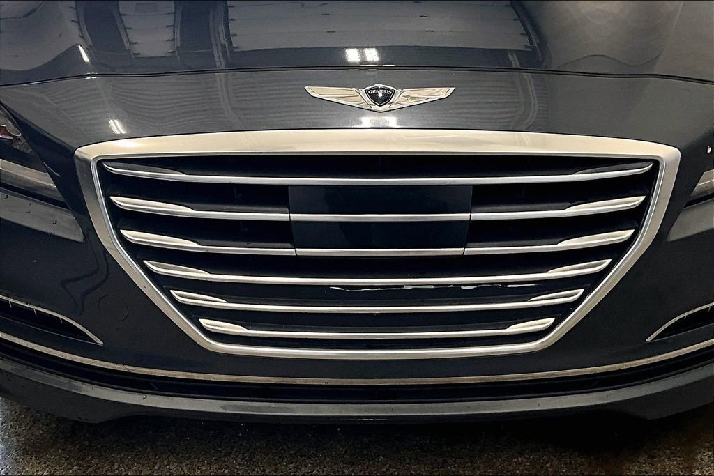 Used 2017 Genesis G80 3.8 AWD/4WD image 32