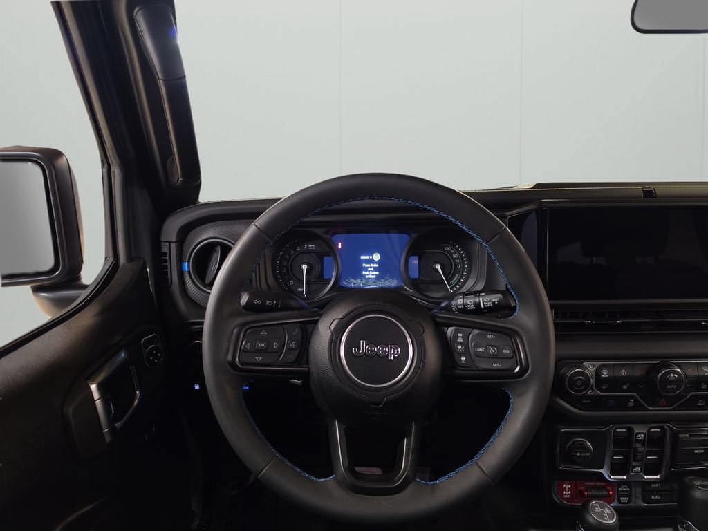 Certified 2025 Jeep Wrangler Unlimited Rubicon 4xe w/ Convenience Group AWD/4WD image 17
