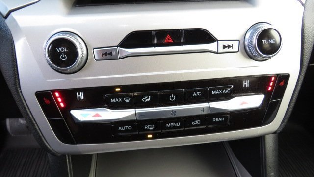 Certified 2021 Ford Explorer XLT image 14