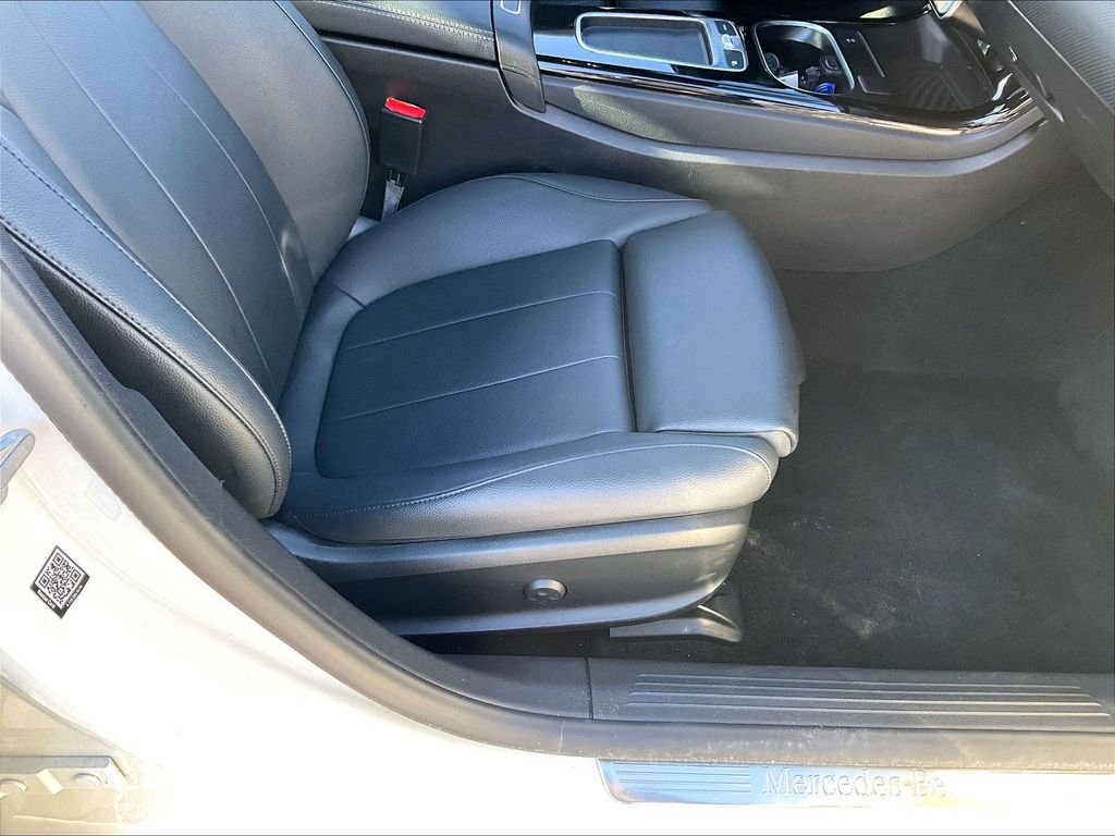 Used 2025 Mercedes-Benz CLA 250 4MATIC image 36