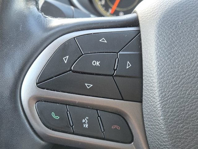 Used 2021 Jeep Cherokee Limited image 11