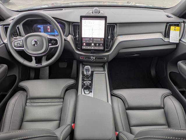 New 2026 Volvo XC60 T8 Ultra w/ Climate Package PRO AWD/4WD image 10