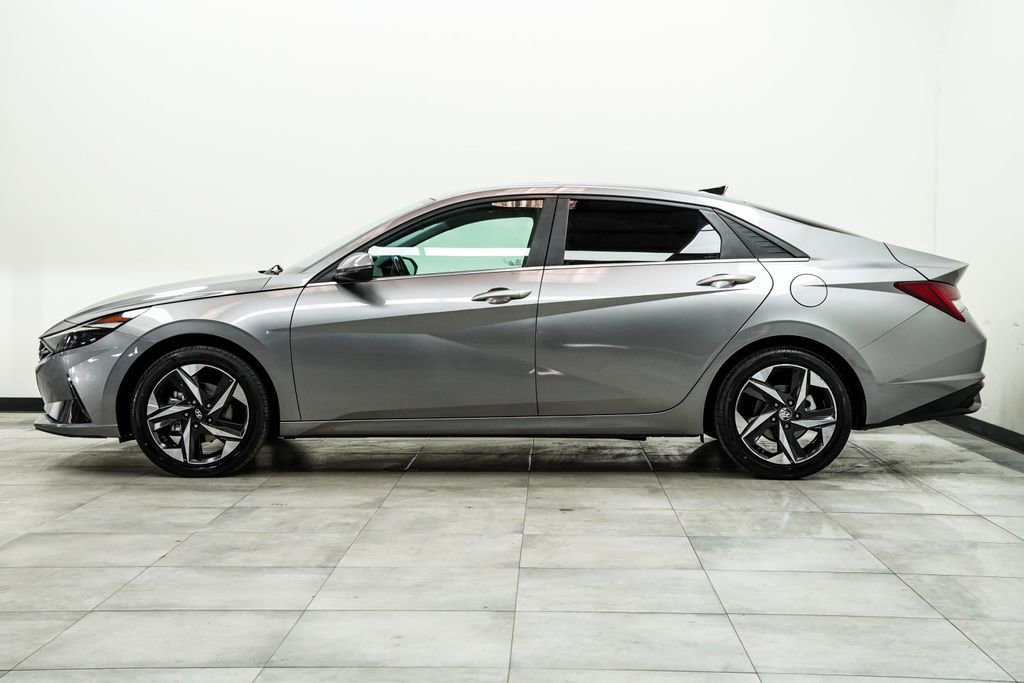 Used 2021 Hyundai Elantra Limited FWD image 8