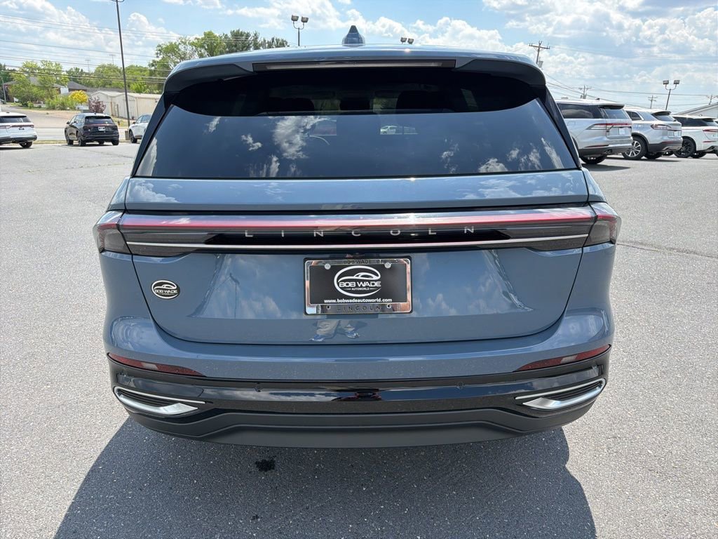 New 2026 Lincoln Nautilus Premier w/ Equipment Group 102A AWD/4WD image 4