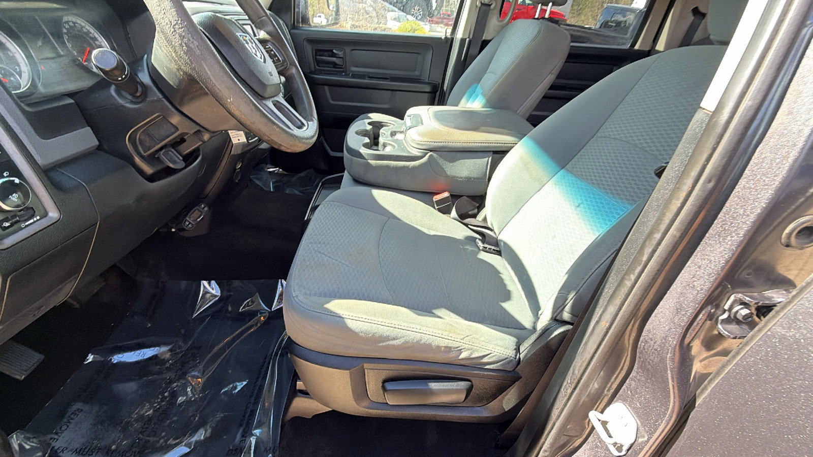 Used 2017 RAM 1500 Express w/ Express Value Package image 16