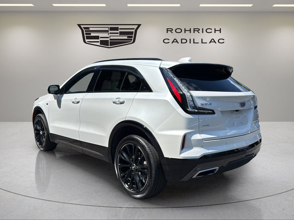 Certified 2025 Cadillac XT4 Sport w/ LPO, Onyx Lite Package AWD/4WD image 6