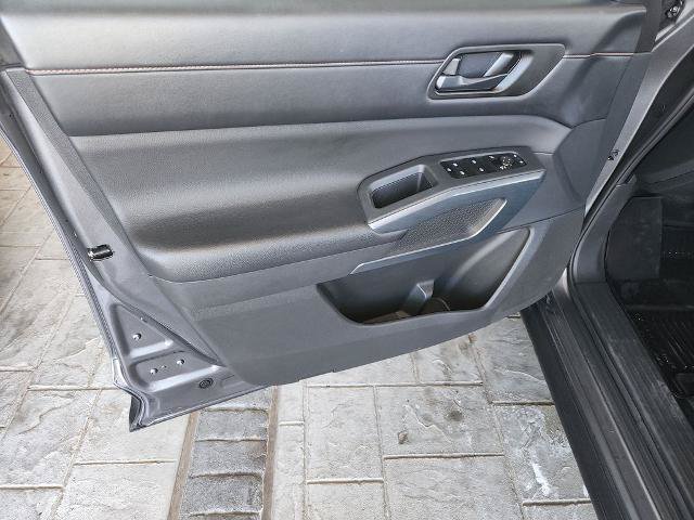 Certified 2024 Nissan Pathfinder Rock Creek AWD/4WD image 30