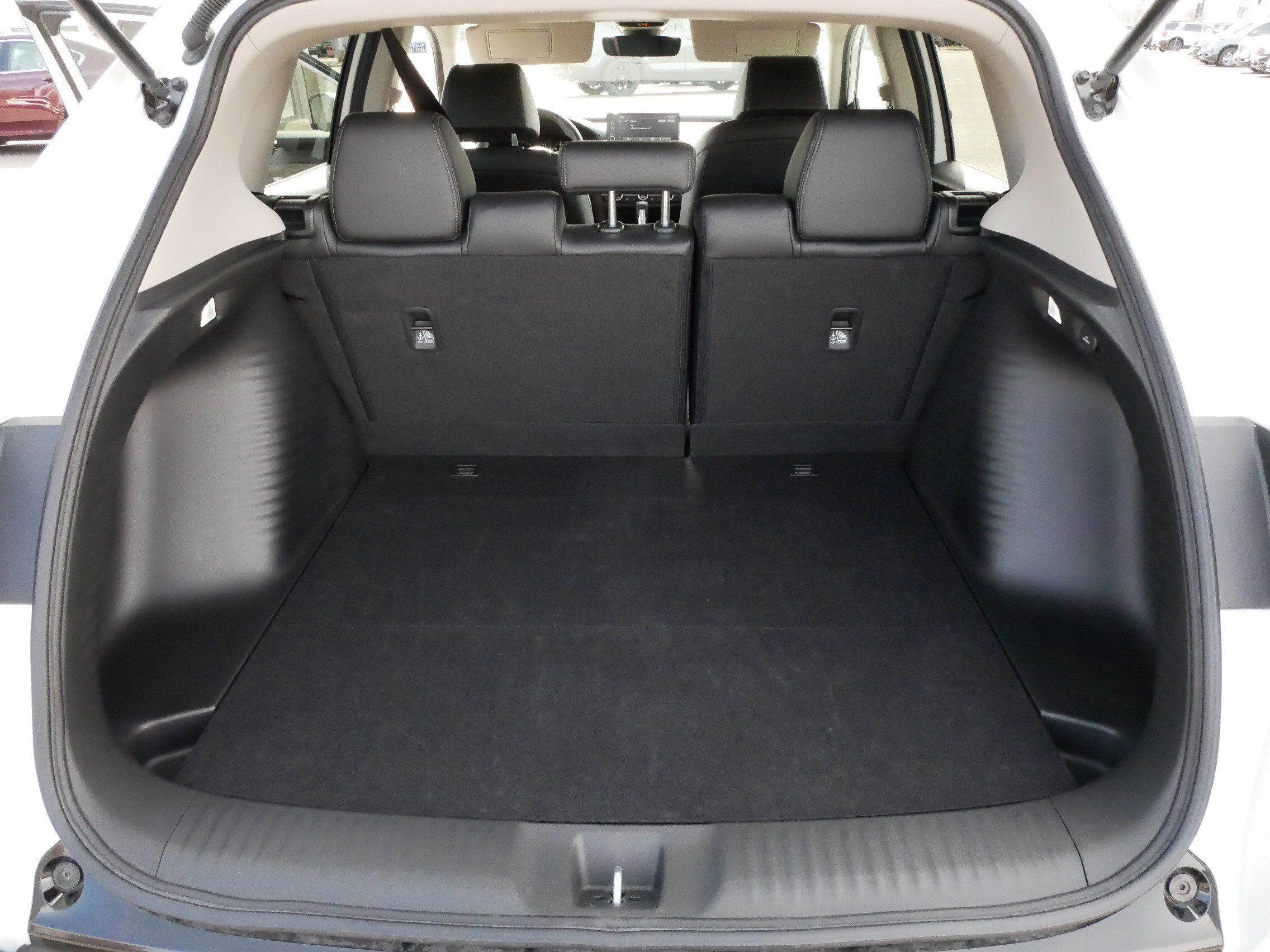 Used 2024 Honda HR-V EX-L image 18