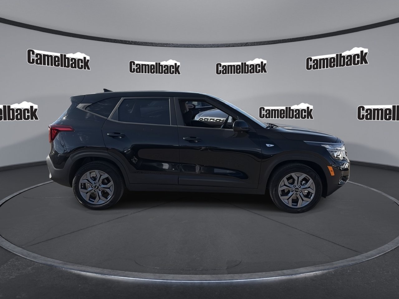Certified 2026 Kia Seltos LX FWD image 8
