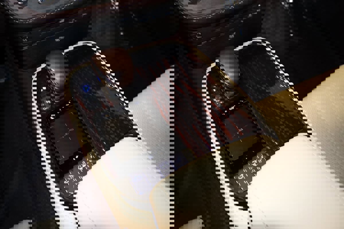 Used 2019 Lexus LS 500 AWD image 44